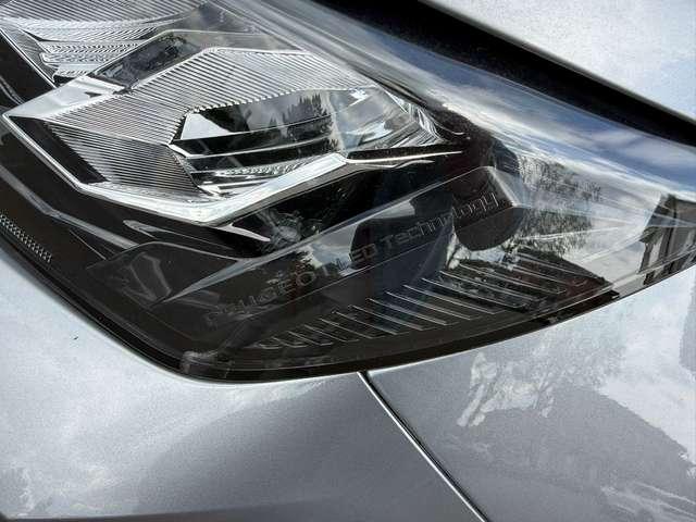 Peugeot 2008 FULL OPTIONAL TELECAMERA/CARPLAY/FULL LED 1.2 puretech Allure *PROMO FIN