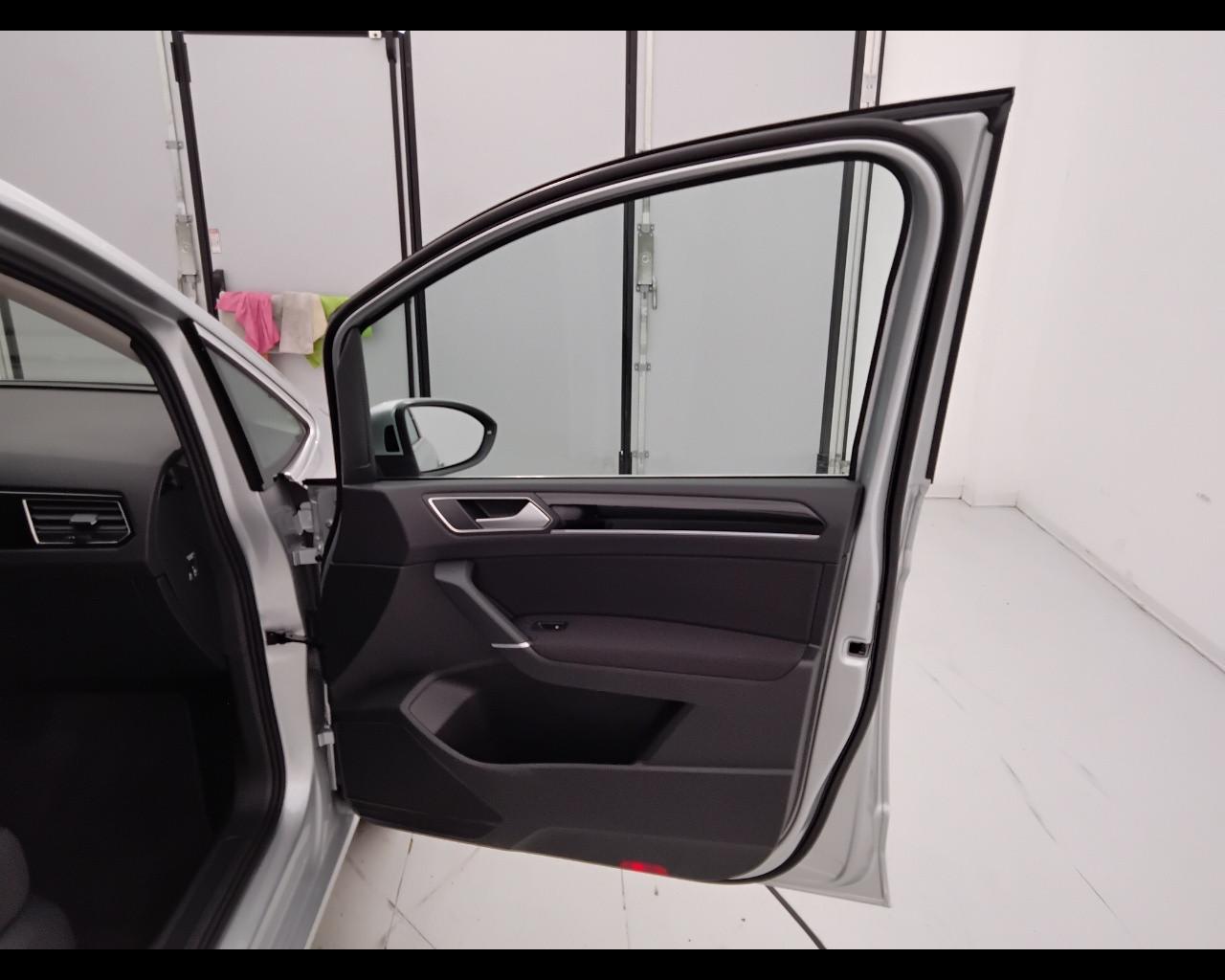 VOLKSWAGEN Touran III 2015 - Touran 2.0 tdi Executive dsg