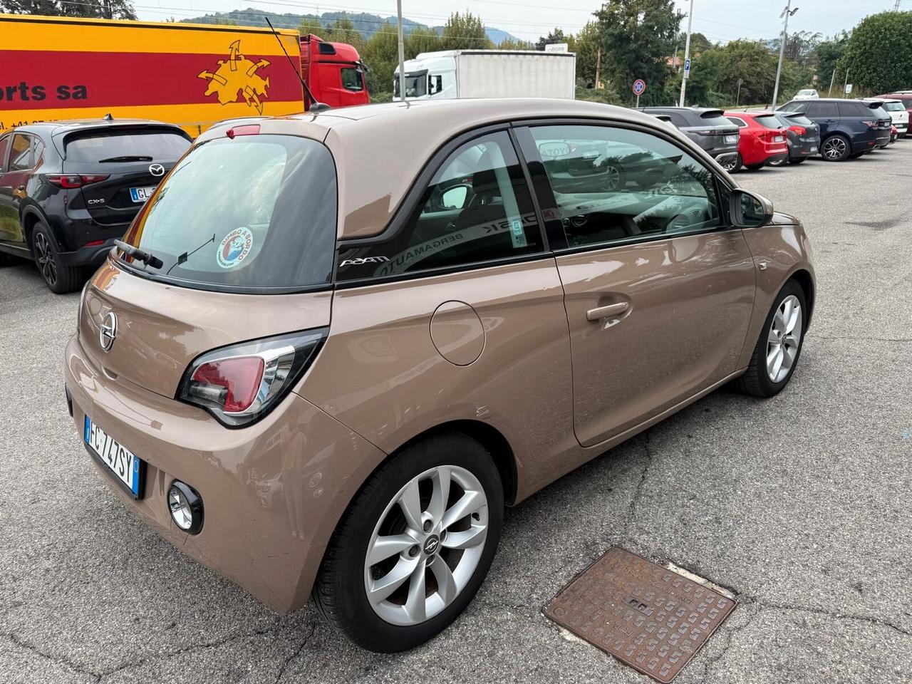 Opel Adam 1.2 70 CV Jam
