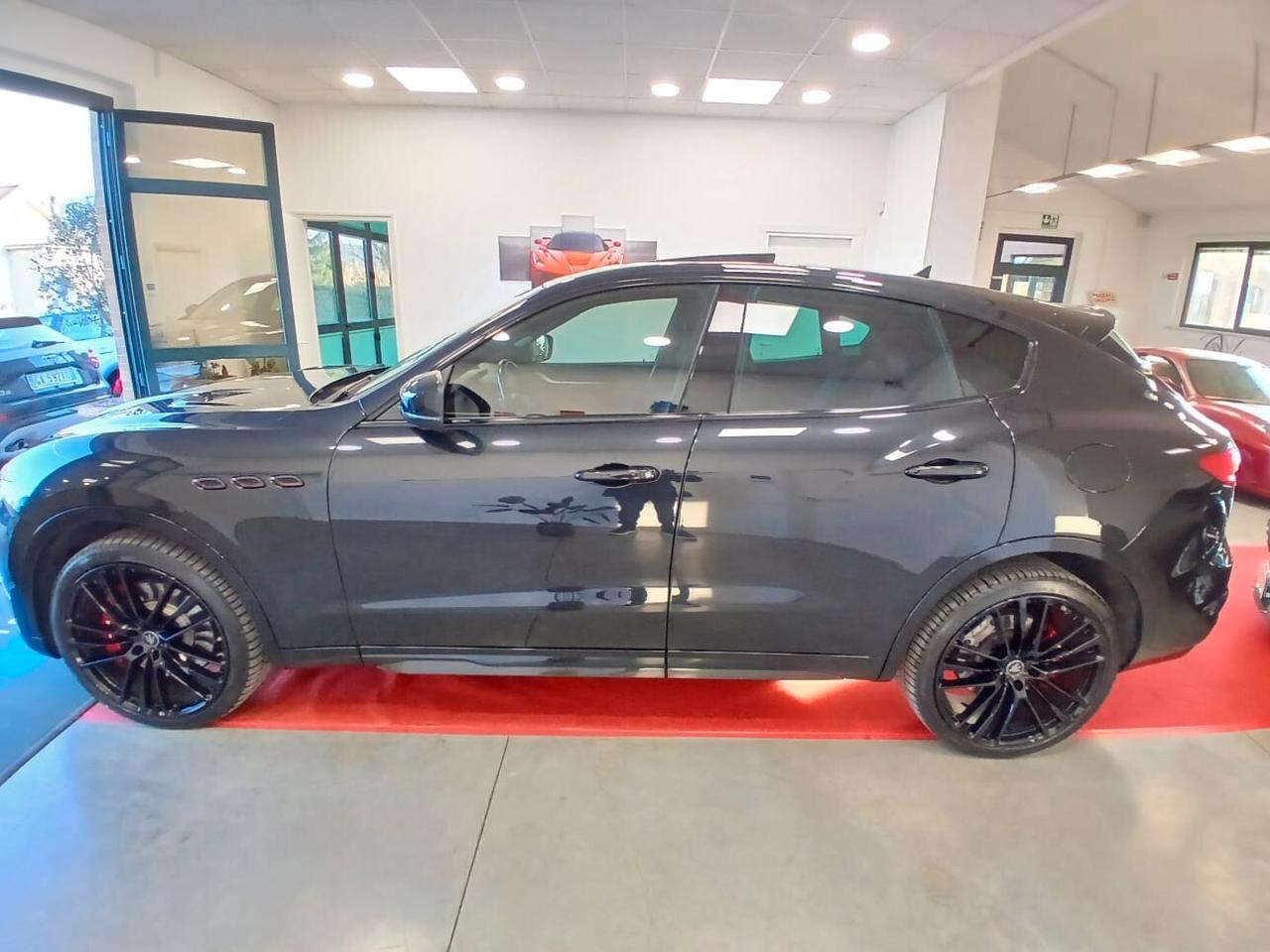 Maserati Levante V8 580 CV AWD Trofeo