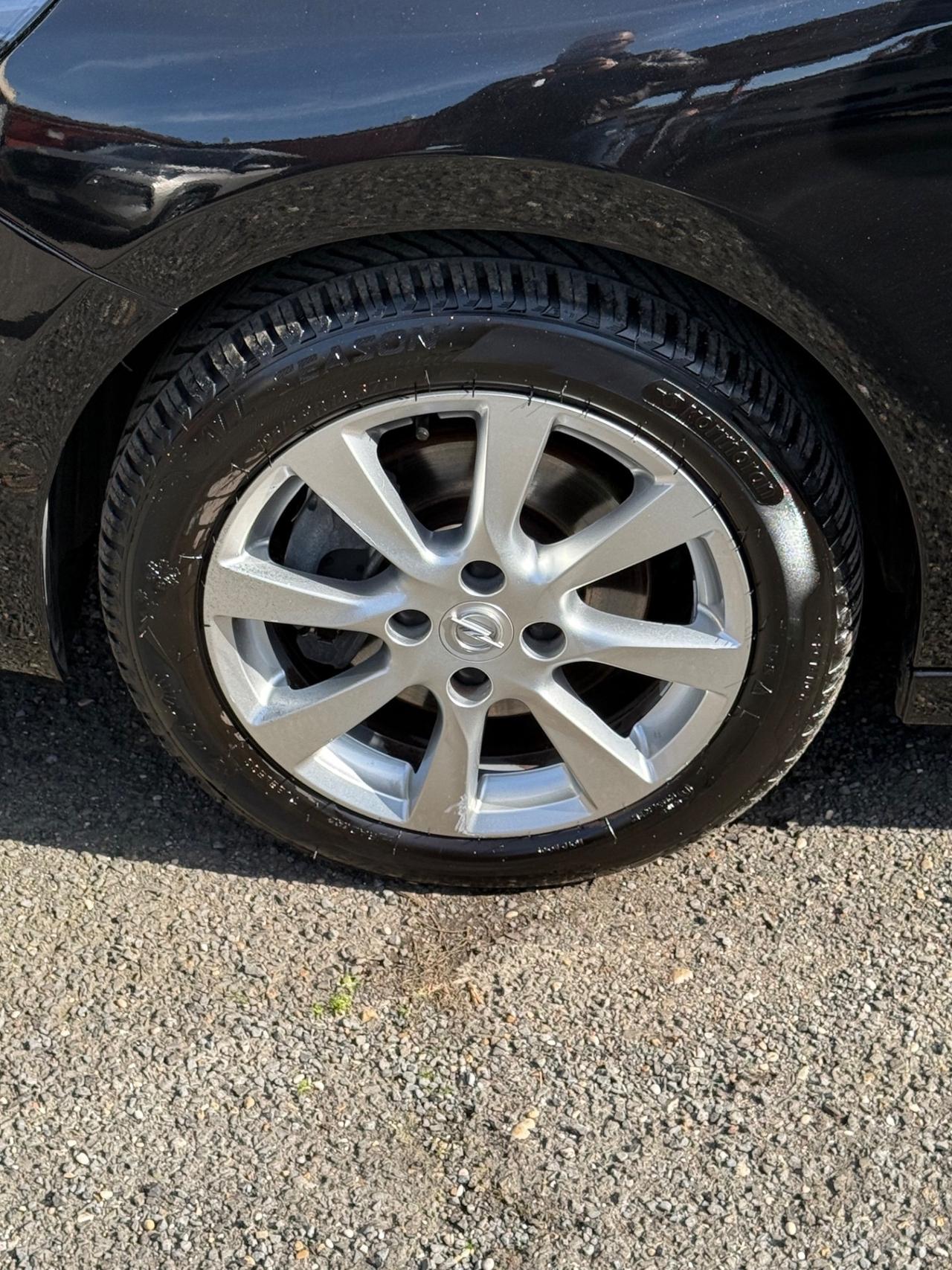 Corsa 1.2 Design-b-color-unipro-rate-garanzia