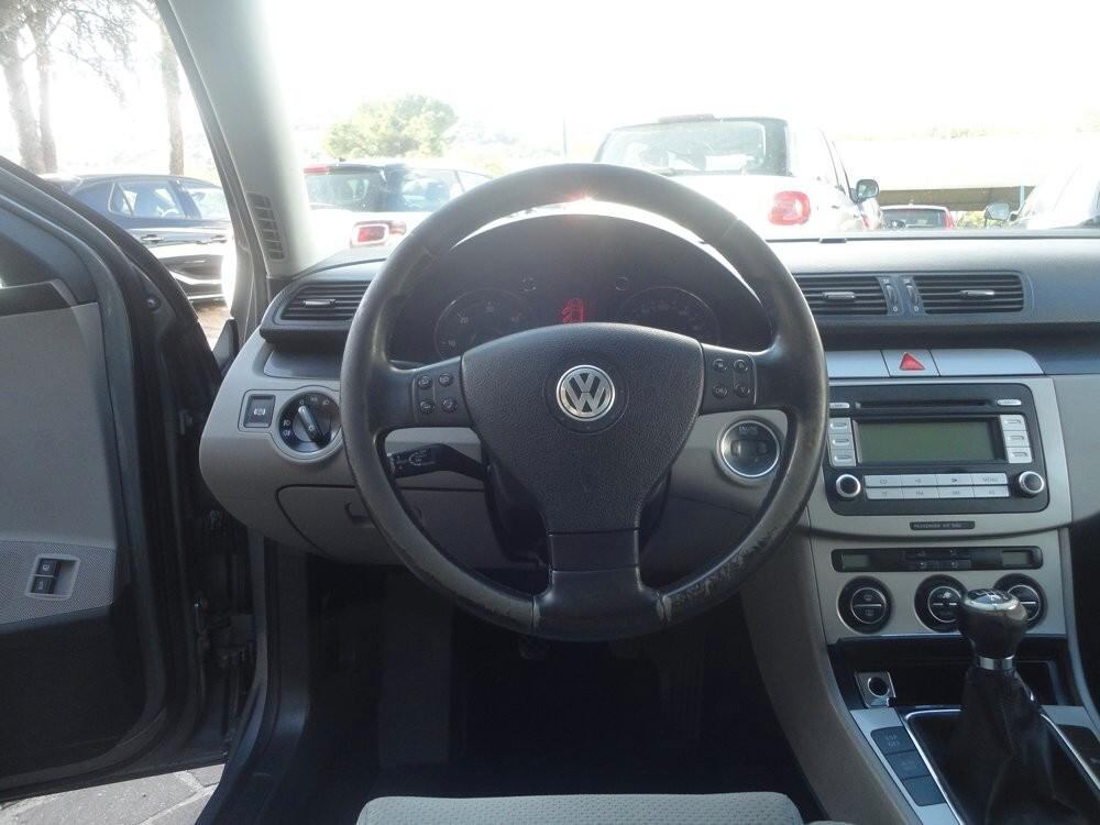 Volkswagen Passat 2.0 TDI DPF Var. Comfortline