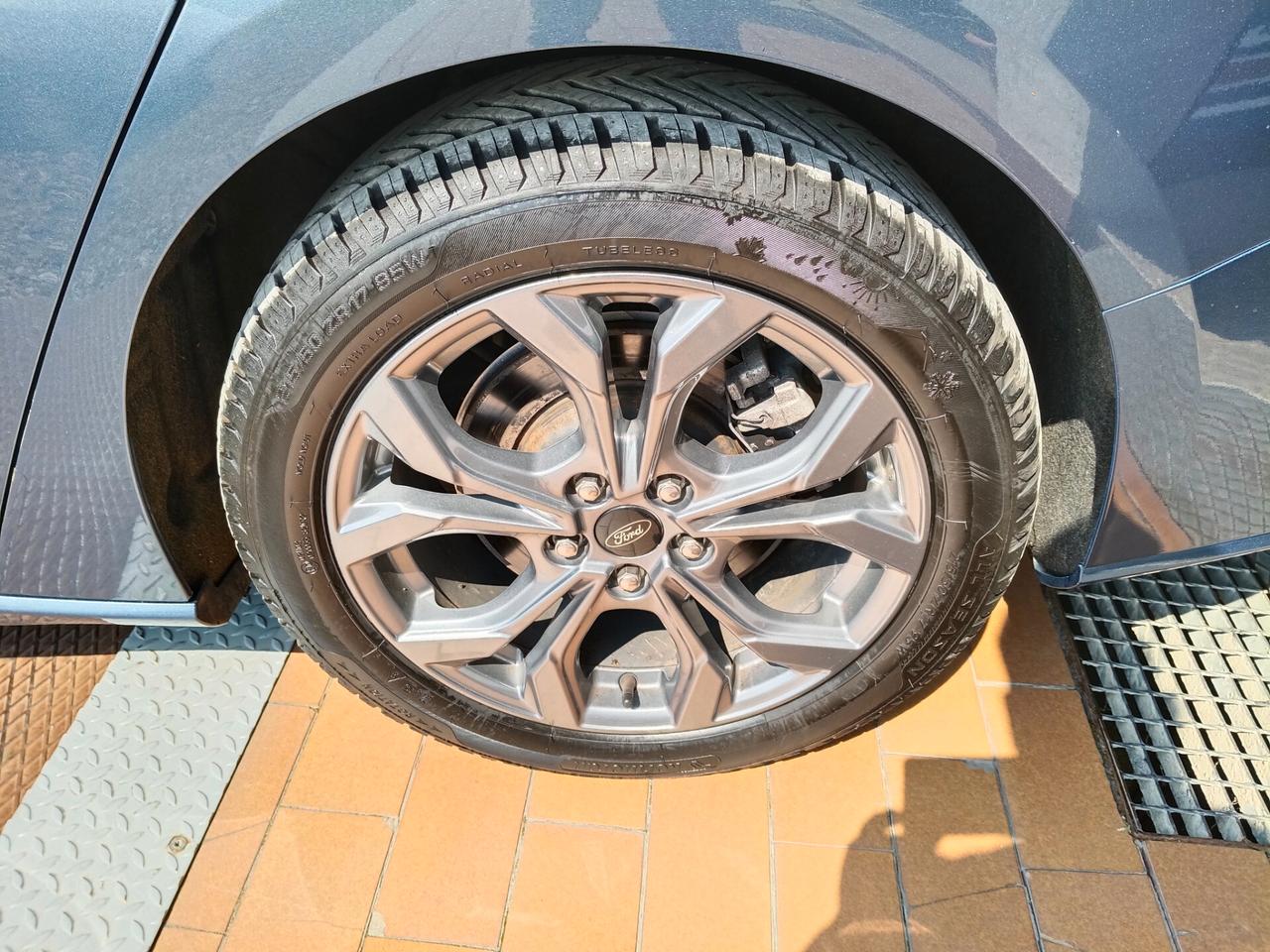 Ford Focus 1.0 EcoBoost Hybrid 125 CV SW AUTO ST-Line