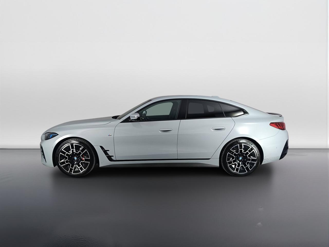 BMW Serie 4 G26 LCI 2024 Gran Coupe - 420d Gran Coupe mhev 48V x