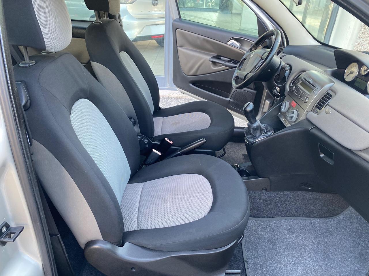 Lancia Ypsilon 1.3 Multijet 16V Argento