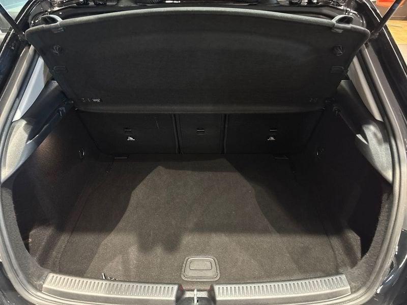 Mercedes-Benz Classe A A 180 d Advanced auto
