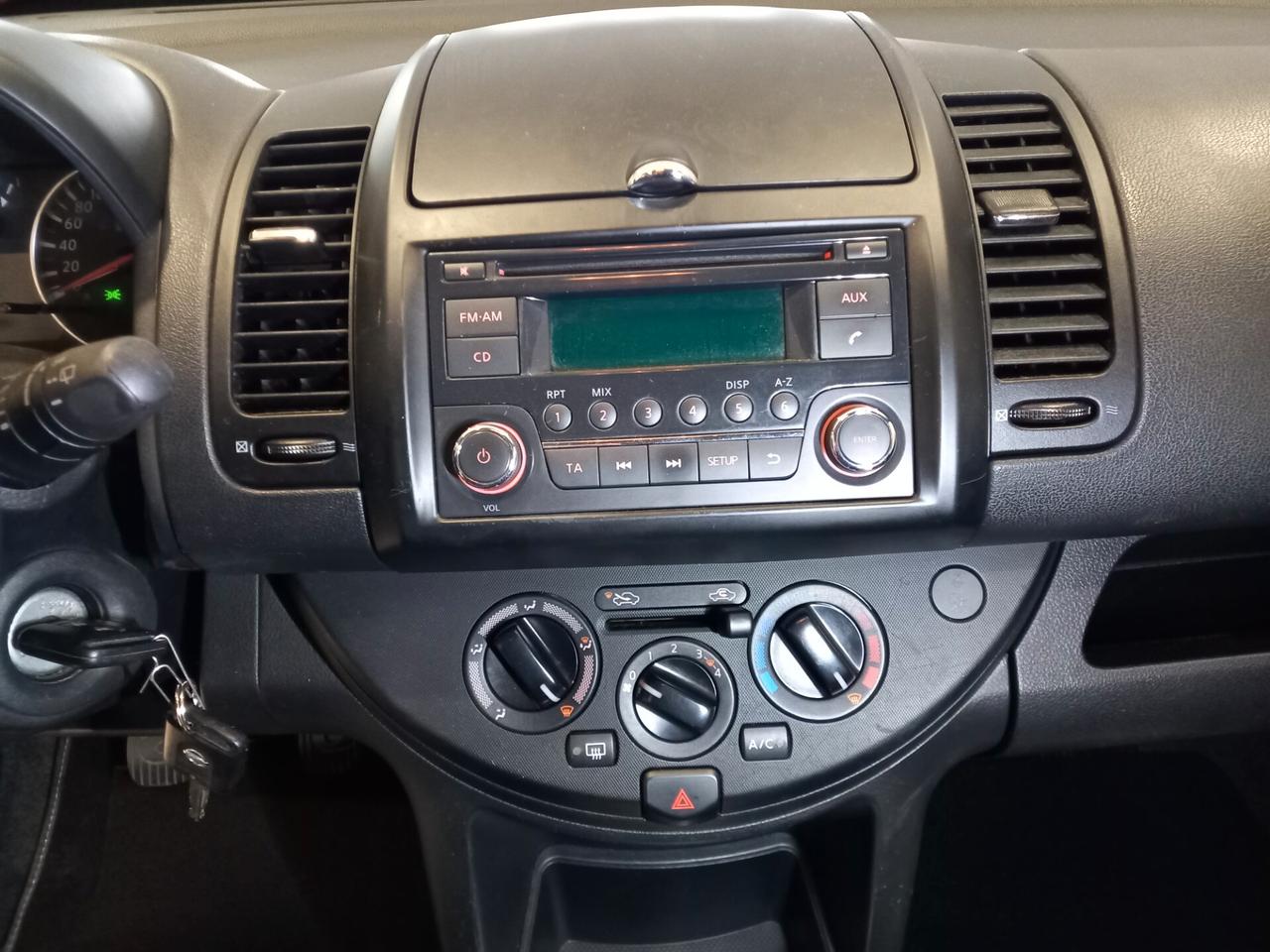 Nissan Note 1.4 16V Silver Edition