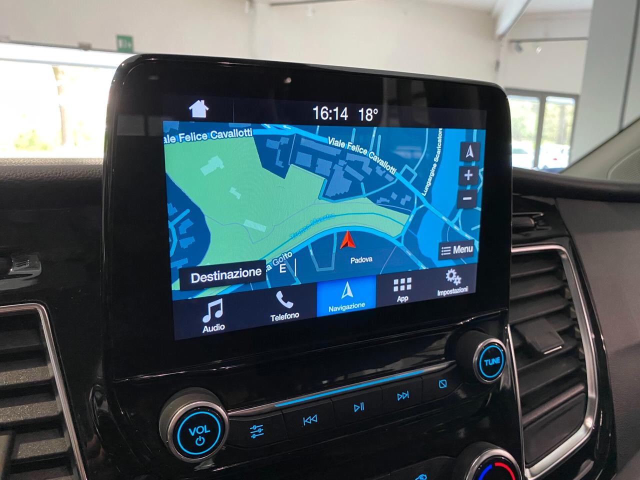 Ford Tourneo Custom 310 2.0 TDCi 130CV PC Titanium