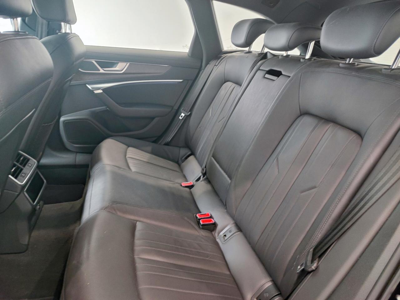 Audi A6 40 2.0 TDI quattro ultra S tronic Business Sport