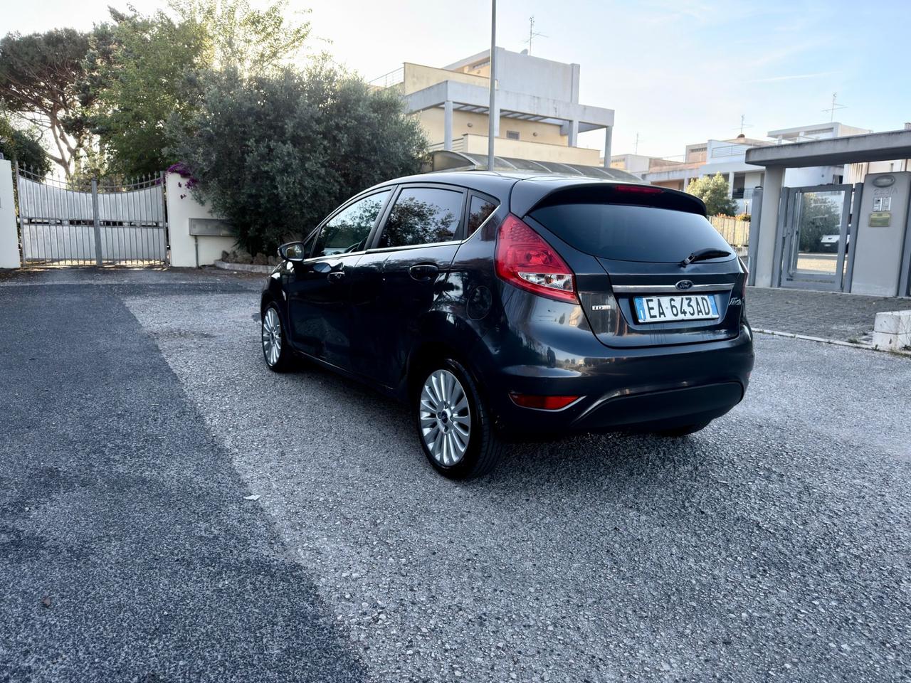 Ford Fiesta 1.6 TDCi 95 CV 5p. Titanium