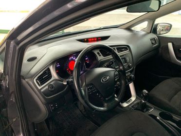 Kia Ceed Sportswagon cee'd 1.4 CRDi SW Cool