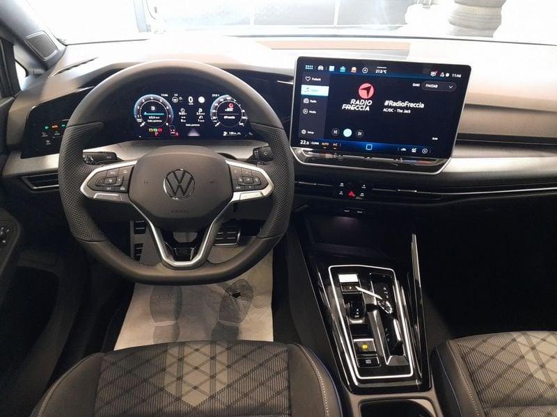 Volkswagen Golf 1.5 eTSI ACT 110kW R-Line Plus DSG