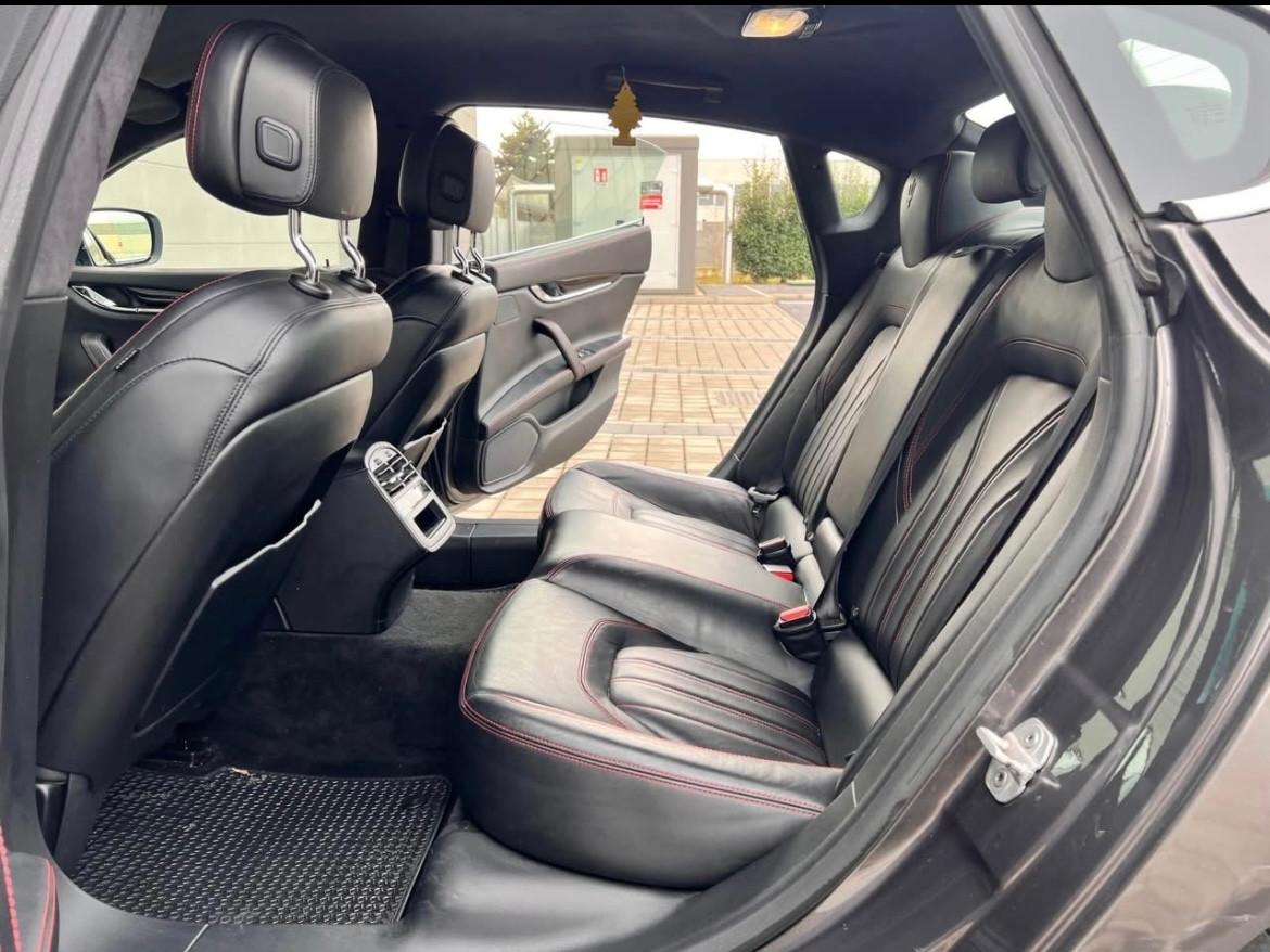 Maserati Quattroporte V6 Diesel 275 CV