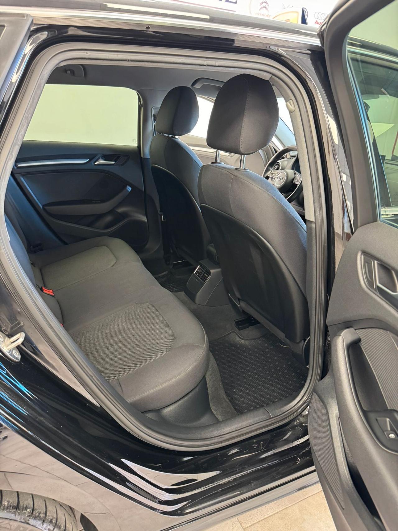 AUDI A3 SPB 35 TDI S TRONIC -S-LINE 2020