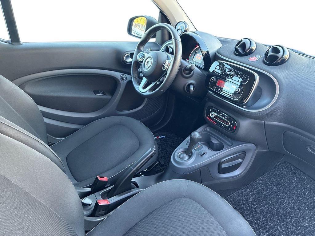 Smart fortwo 1.0 Passion 71cv twinamic my18