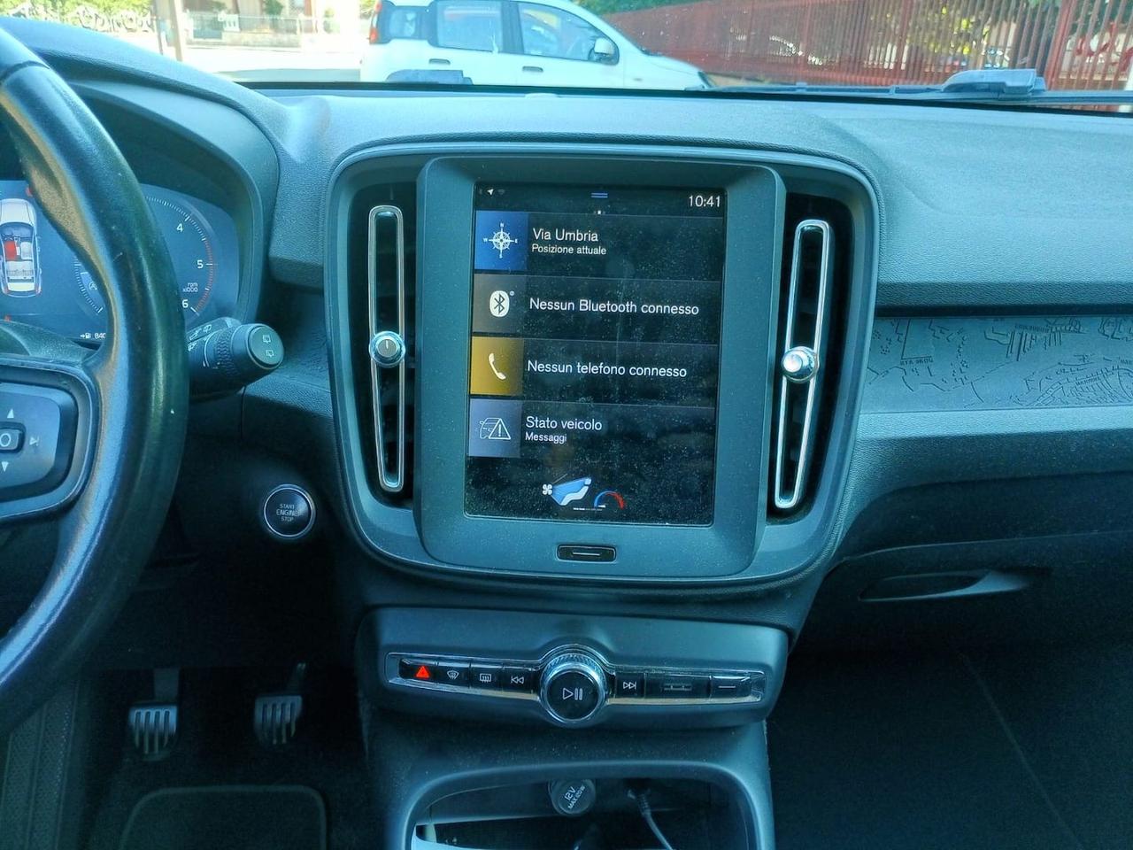 Volvo XC40 Business D3  #6218