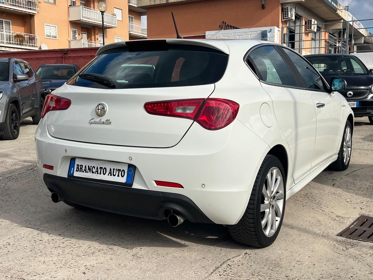 Alfa Romeo Giulietta 2.0 JTDm-2 140 CV Distinctive