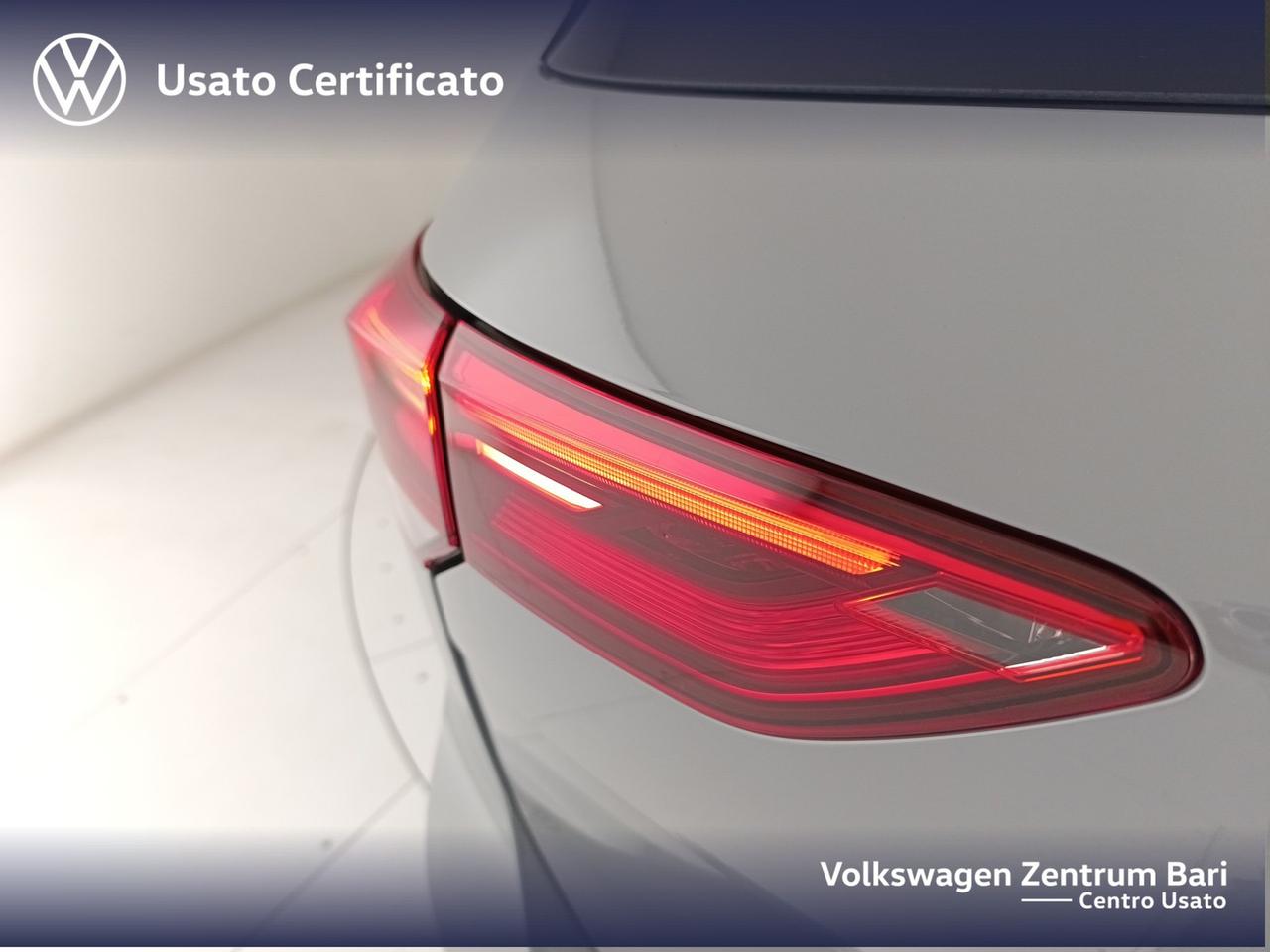 Volkswagen Golf variant 1.0 etsi evo life 110cv dsg
