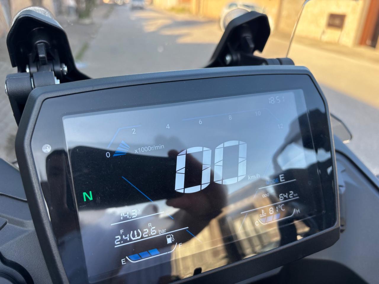 YOGE 525 DSX
