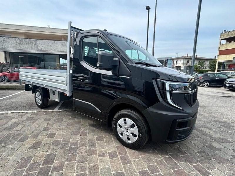 Renault Master master T35 2.0 blue dci 150cv L2 cab EVIE