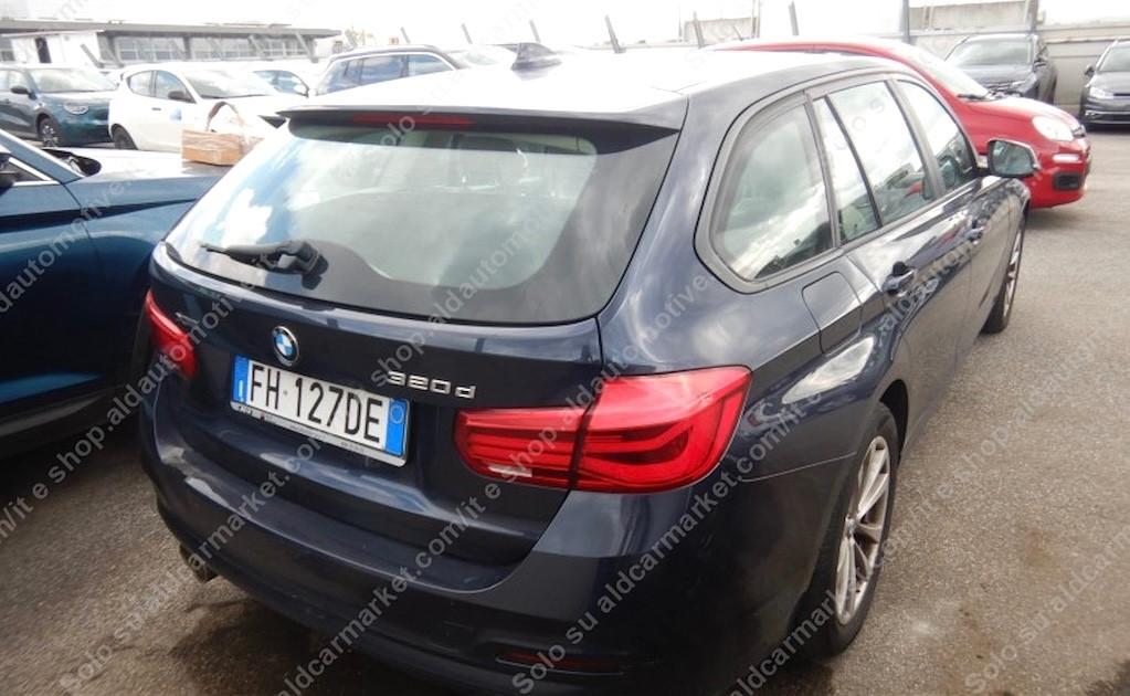 BMW 320d Automatic Touring XDrive - Navi 17