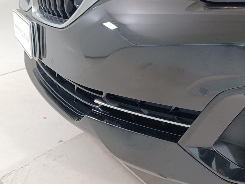 BMW Serie 5 G30 2020 Berlina LCI D 520d mhev 48V Business auto
