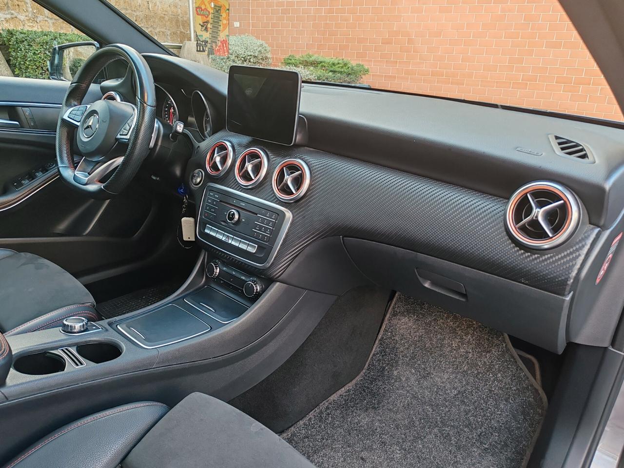 Mercedes-benz A 180 A 180 d Automatic Premium