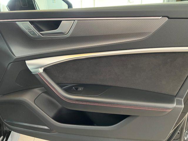 AUDI RS6 Avant 4.0 TFSI V8 quattro //CARBO//HEAD UP//