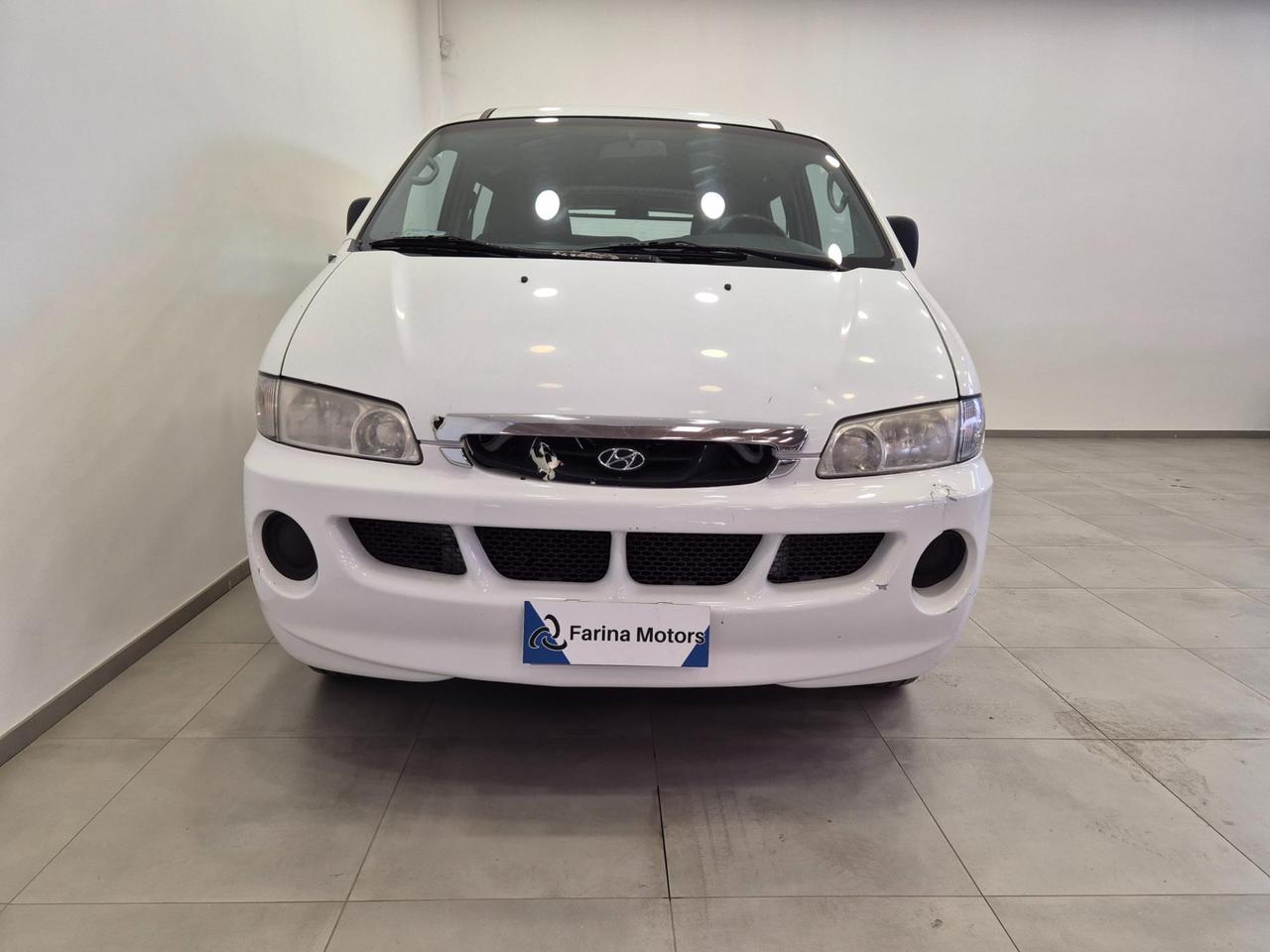 Hyundai H-1 2.5 td Combi 5 POSTI - PER COMMERCIANTI