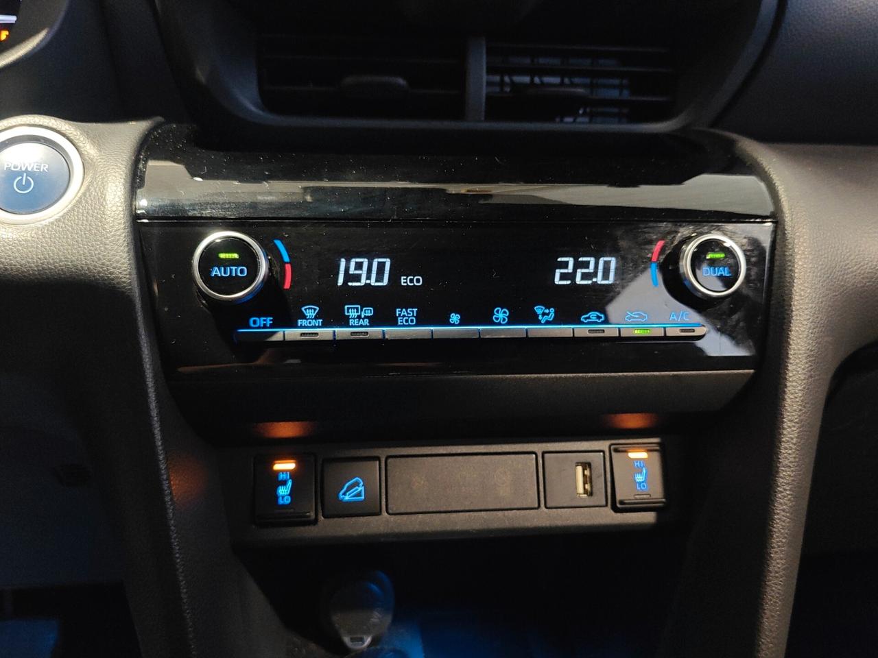 Toyota Yaris Cross 1.5 Hybrid 5p. E-CVT AWD-i Adventure