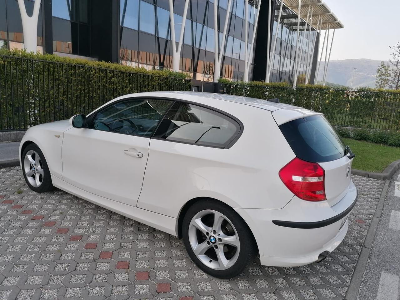 Bmw 118 120d cat 3 porte Futura DPF