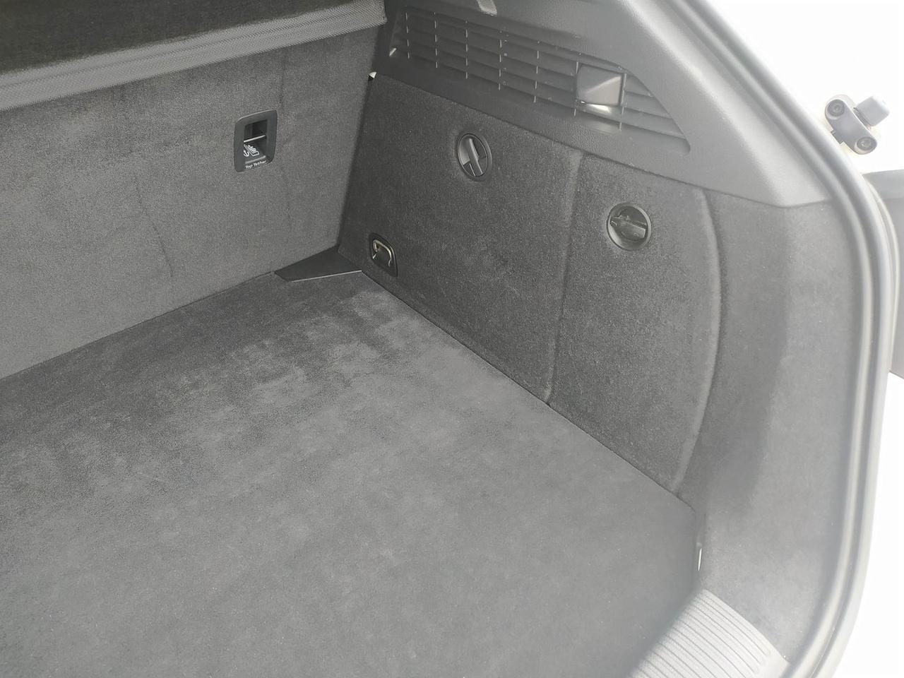 Audi A3 Business Line 2.0 35 TDI #7770