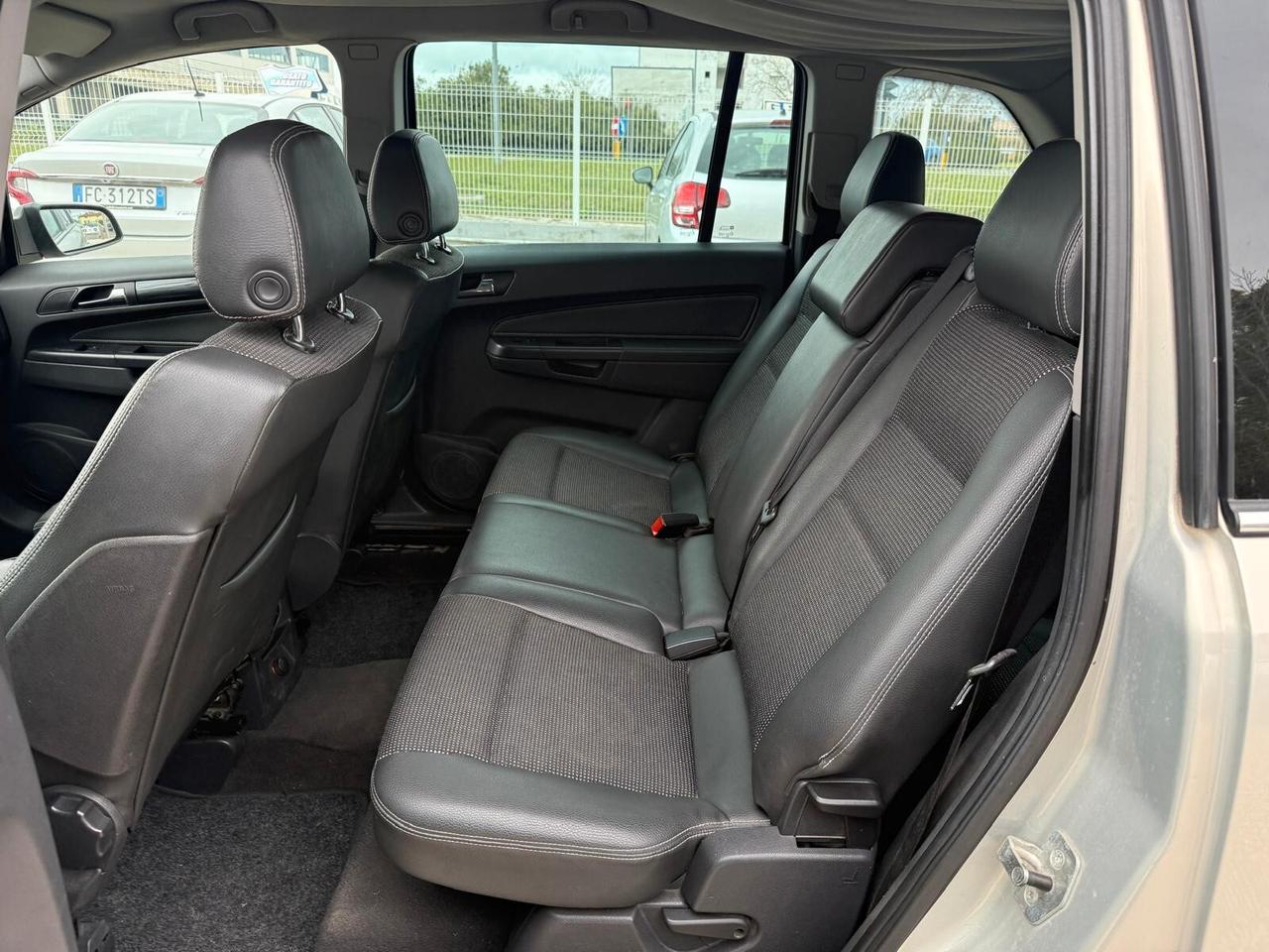Opel Zafira 1.9 CDTI 120CV Cosmo
