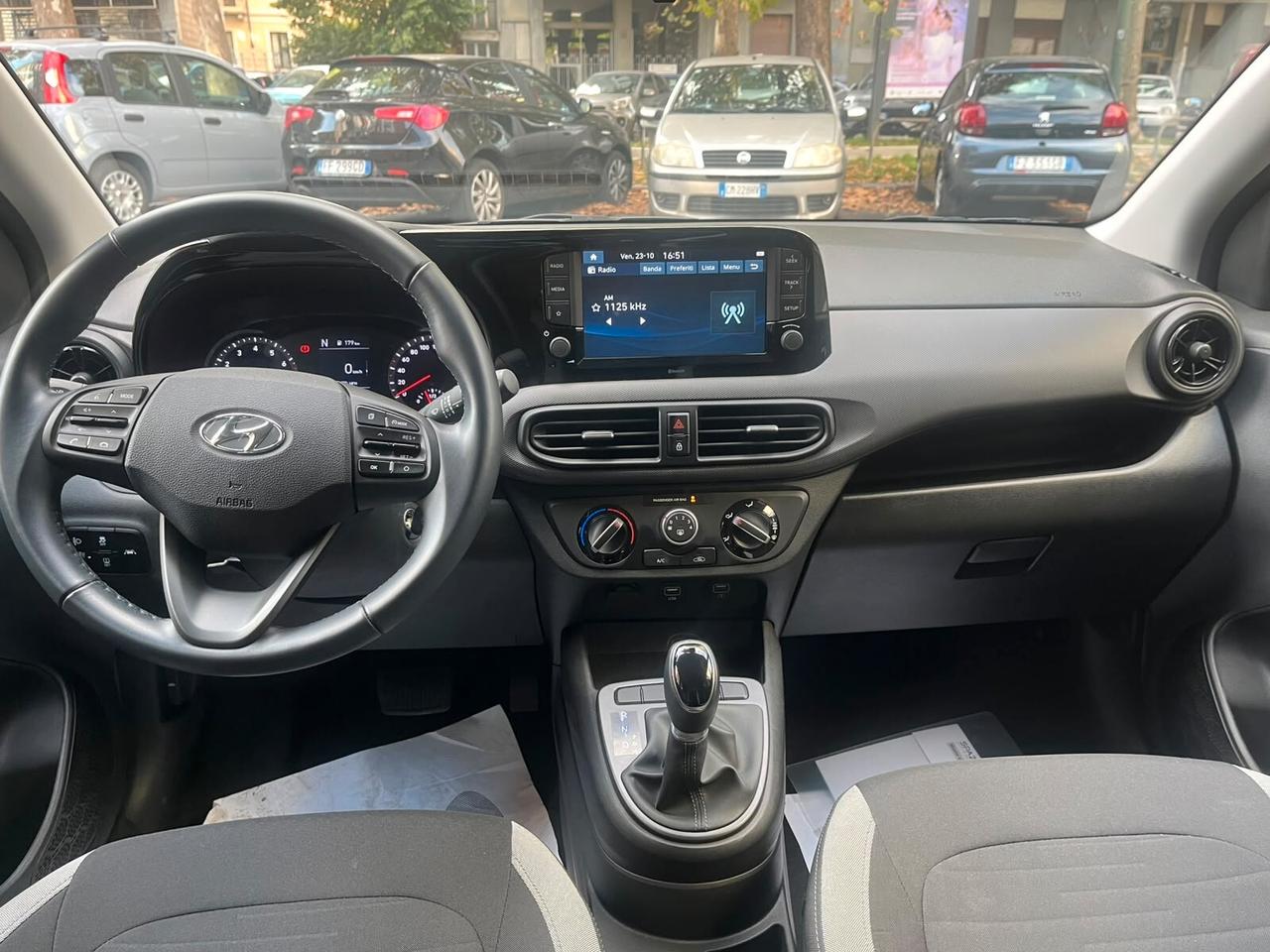 Hyundai i10 1.0 MPI AT Tech