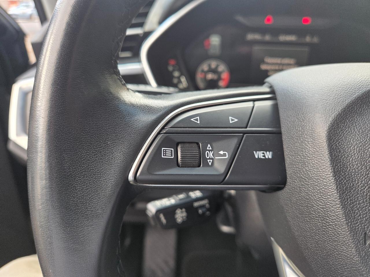 Audi Q3 35 TDI S tronic 150 cv Business