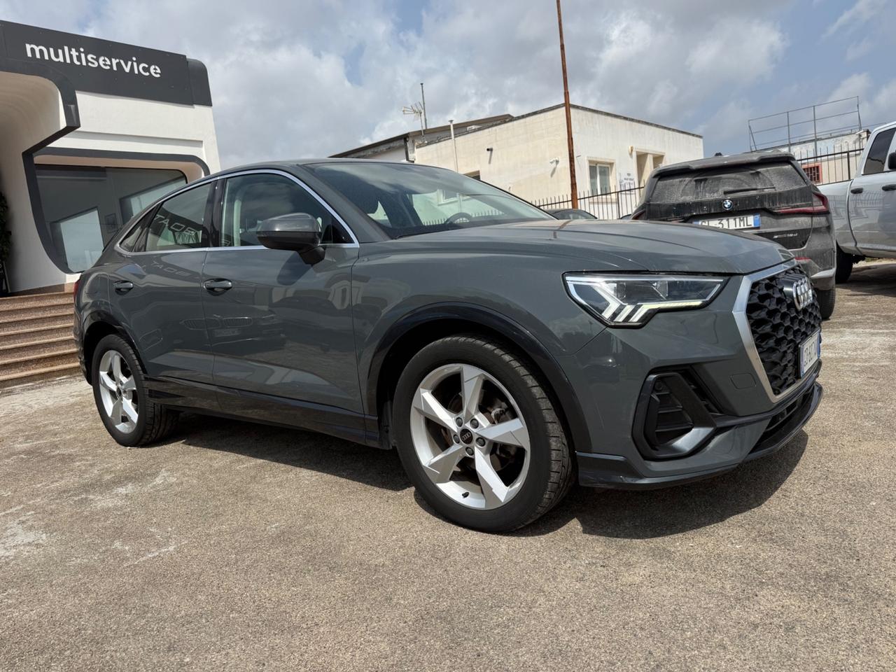 Audi Q3 35 TDI S tronic Business Advanced