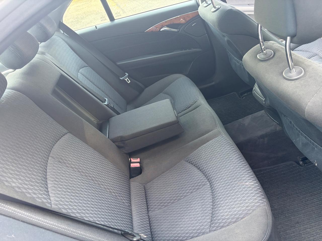 Mercedes-benz E 270 CDI cat Avantgarde