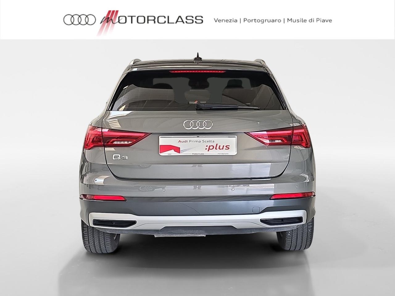 Audi Q3 35 2.0 tdi business advanced