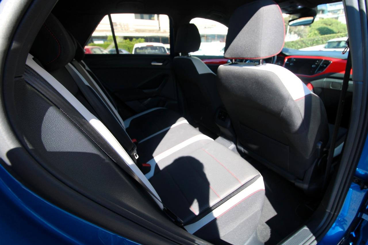 Volkswagen T ROC R LINE PLUS