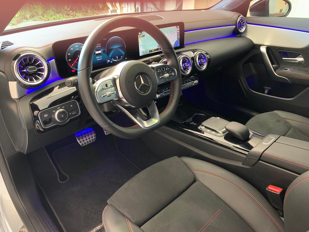 Mercedes-benz CLA 220 200 d Automatic Shooting Brake AMG Line Premium Plus