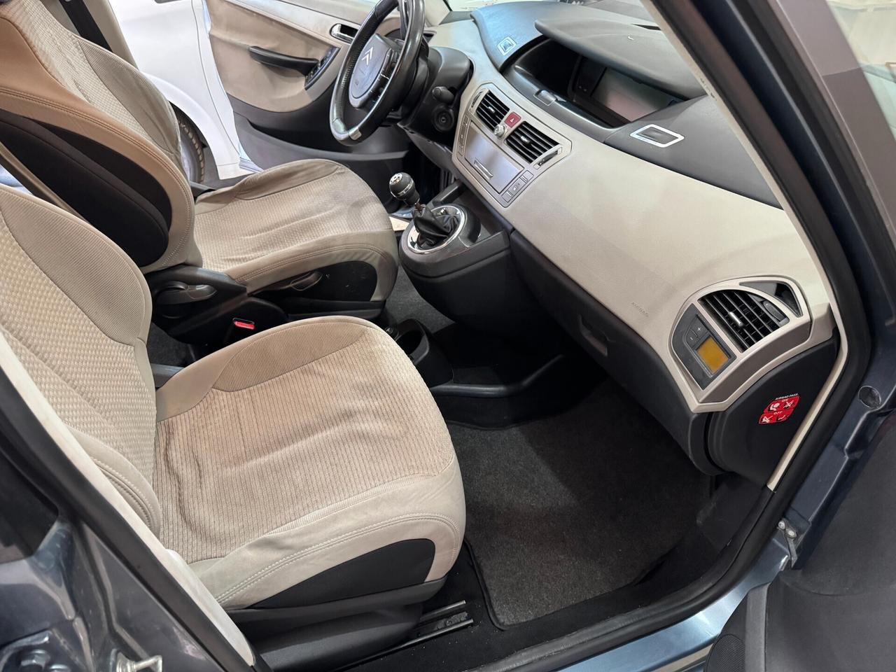 Citroen C4 Picasso 1.6 HDi 110 Elegance OK NEOPATEMTATI