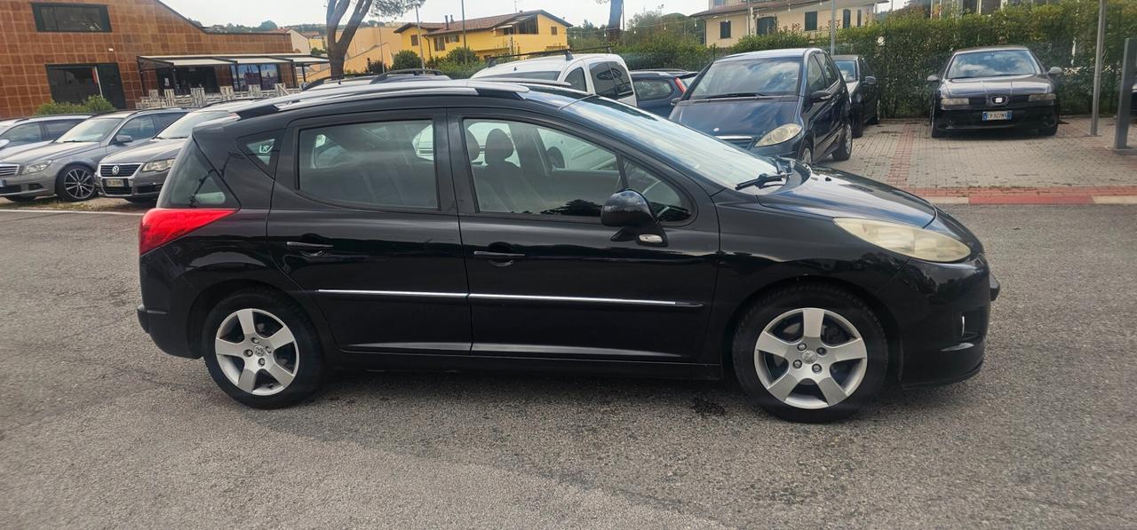 Peugeot 207 1.6 8V HDi 93CV SW Ciel Allure