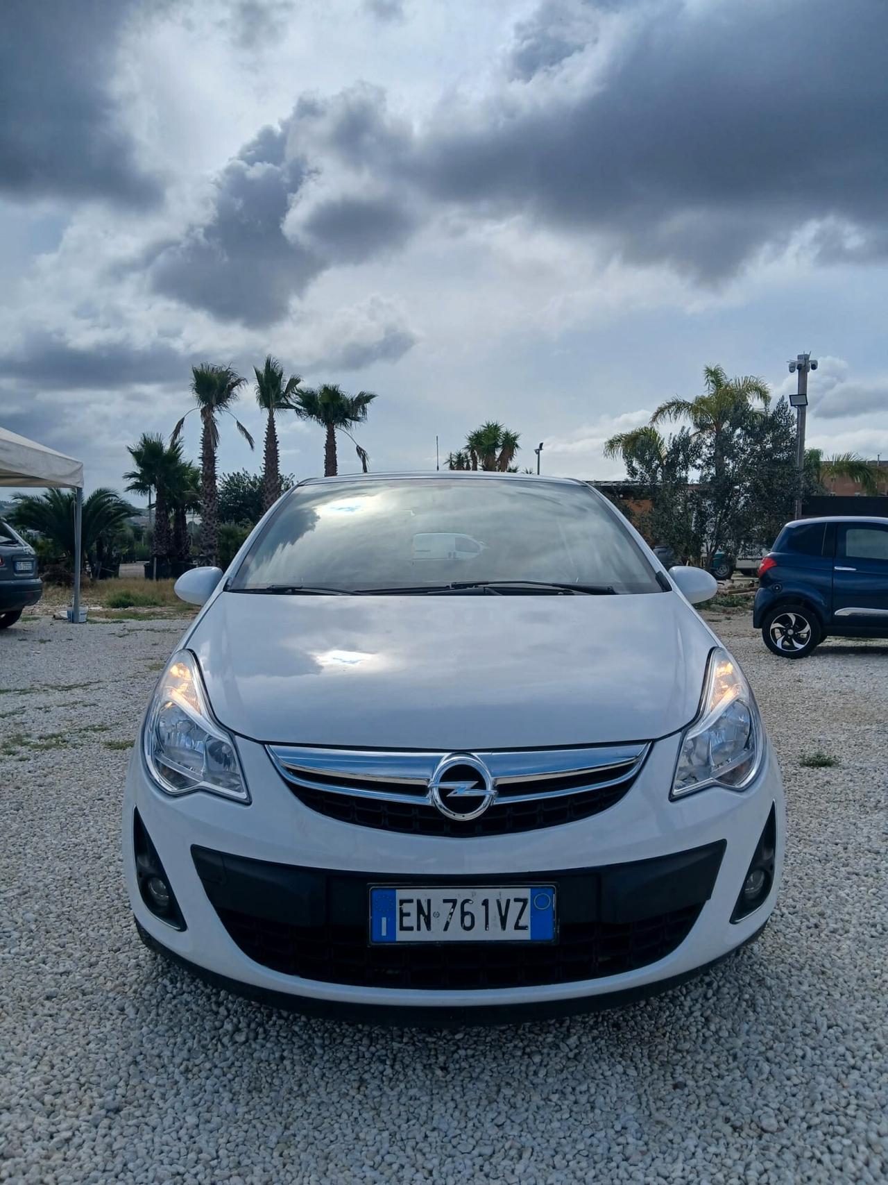 Opel Corsa 1.2 5 porte Edition