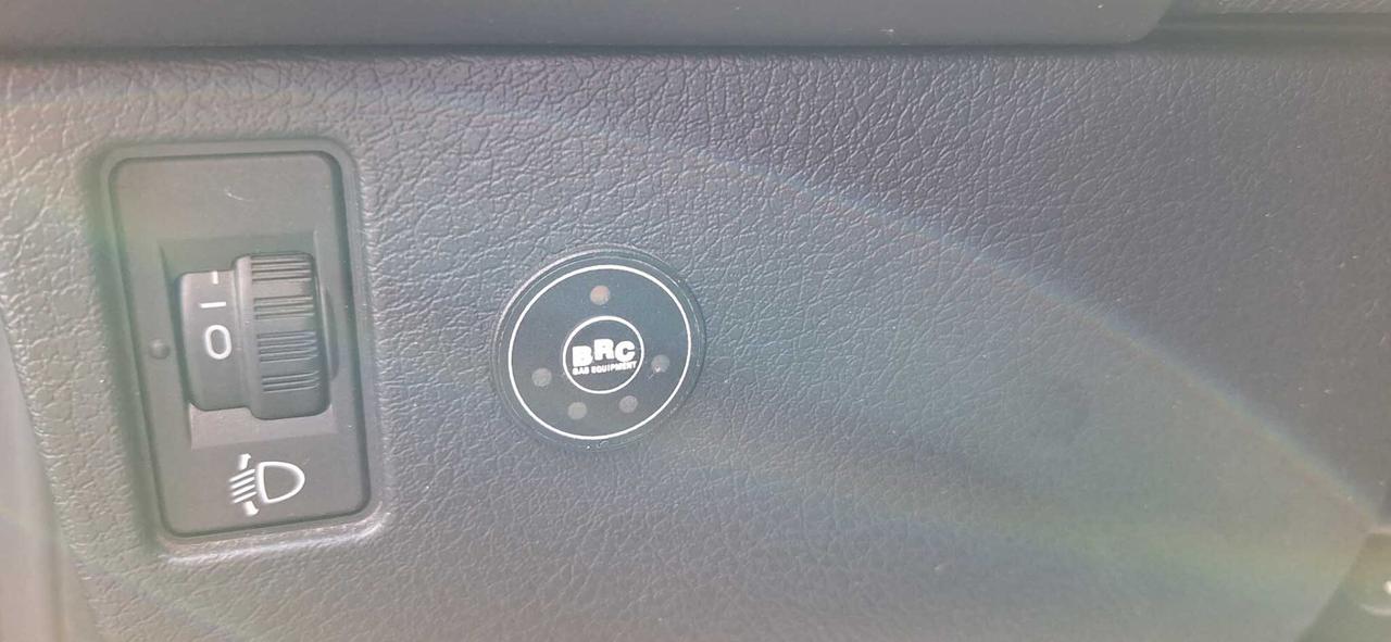 Peugeot 207 Plus 1.4 8V 75CV 5p. ECO GPL