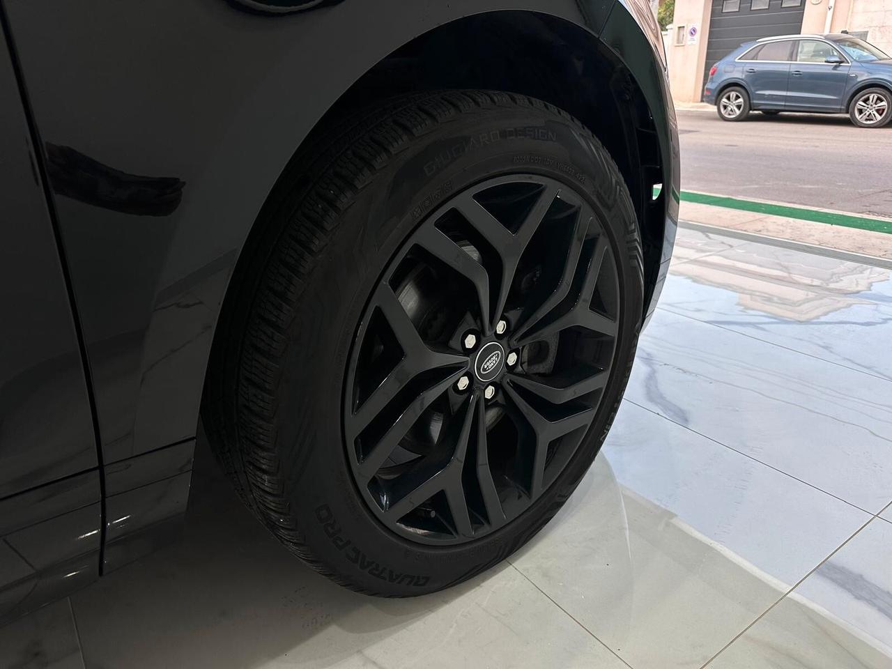 Land Rover Range Evoque 2.0D I4 163 CV AWD Auto R-Dynamic SE