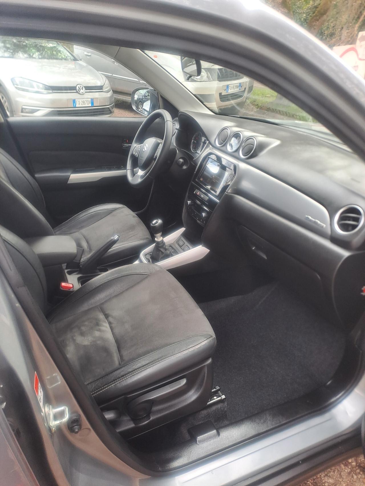 Suzuki Vitara 1.6 DDiS 4WD AllGrip DCT V-Top