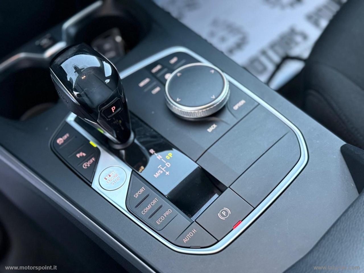 BMW 116d 5p. Business Advantage