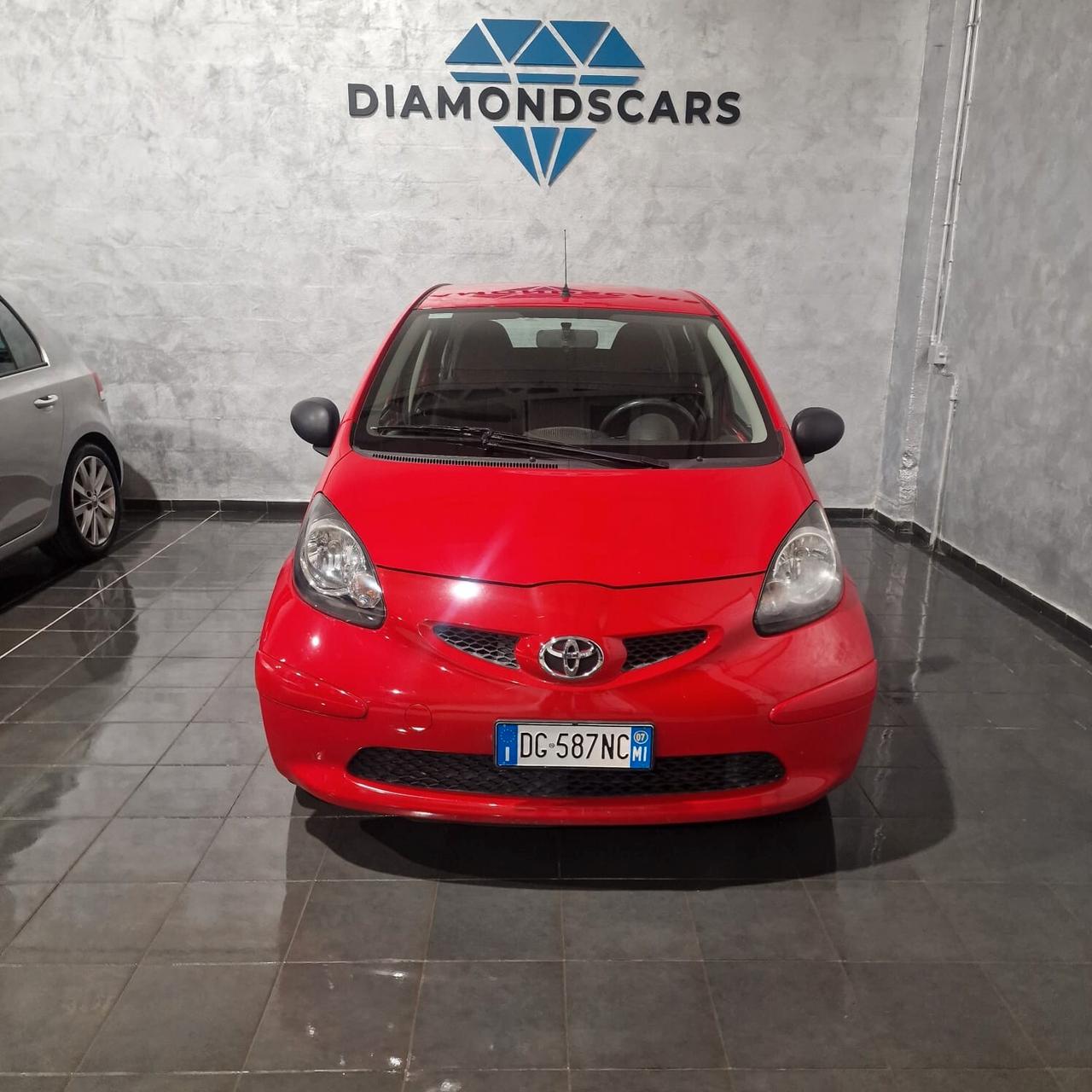 Toyota Aygo 1.0 12V VVT-i 5 porte