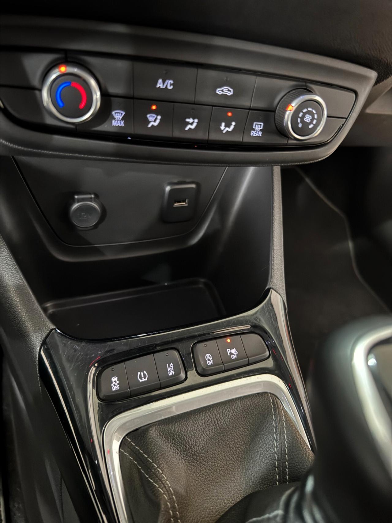 Opel Crossland X 1.5 ECOTEC D 102 CV Ultimate OK NEOPATENTATI