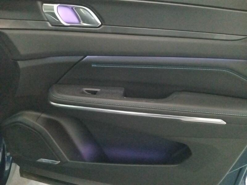 LYNK&CO 01 01 PHEV